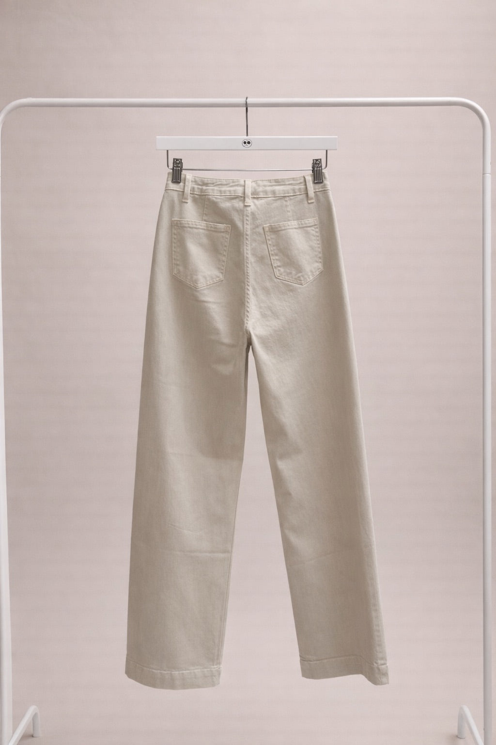 Pantalón Recto de algodón con Bolsillos