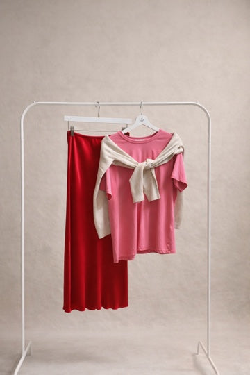 Falda Satinada Midi Roja