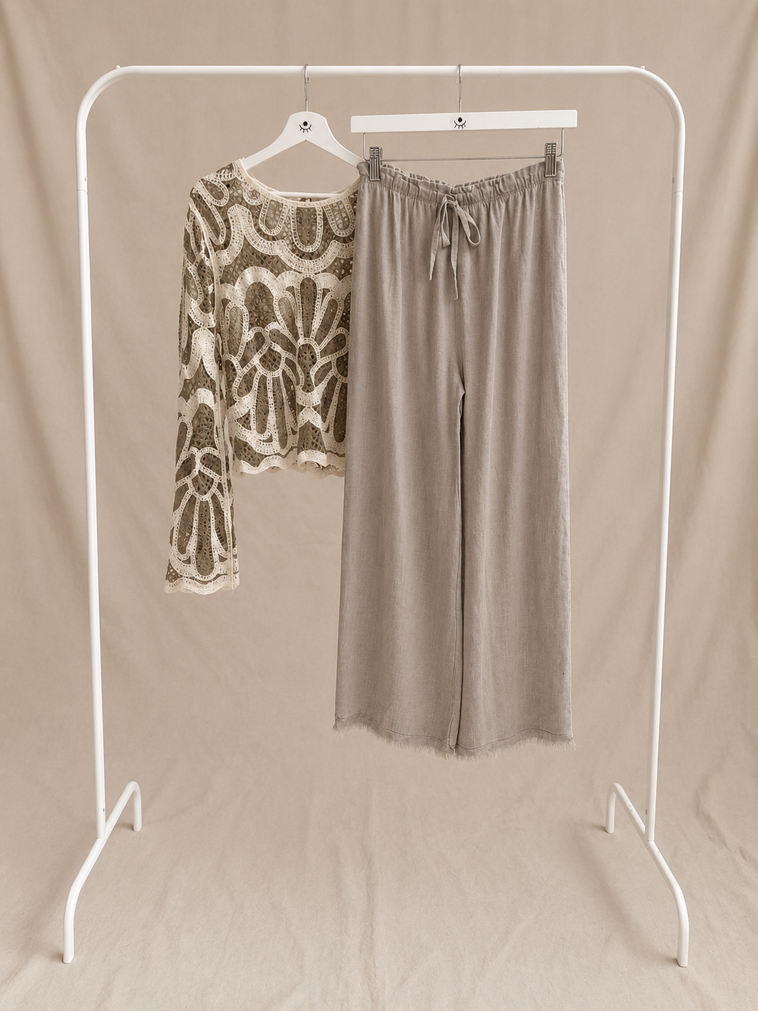 Pantalón de Lino Ancho y Fluido Gris