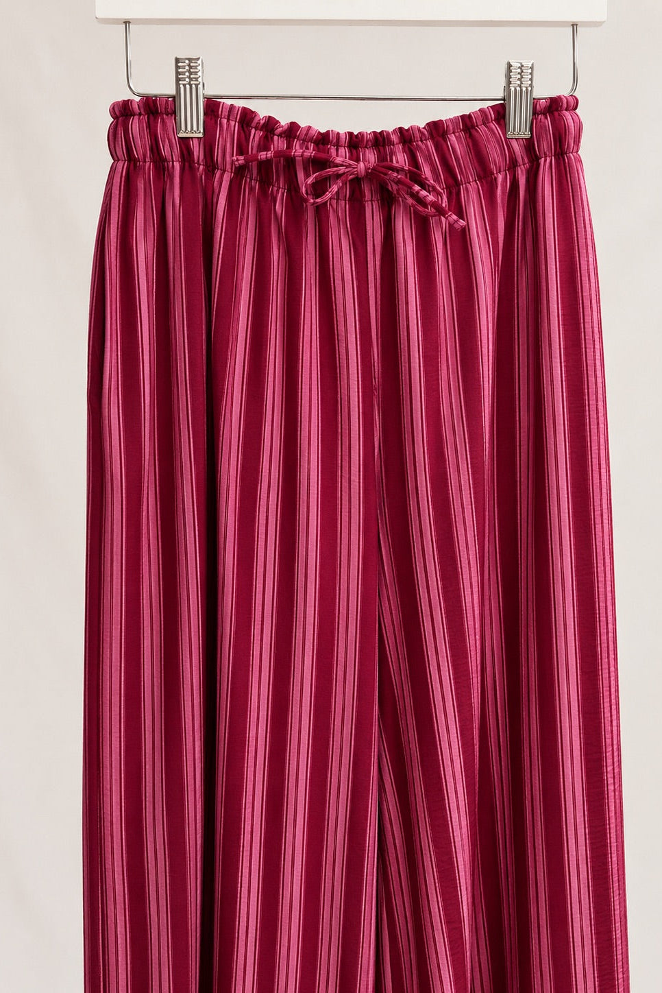 Pantalón Palazzo Rayas Fucsia | Fresco, Elegante y Moderno