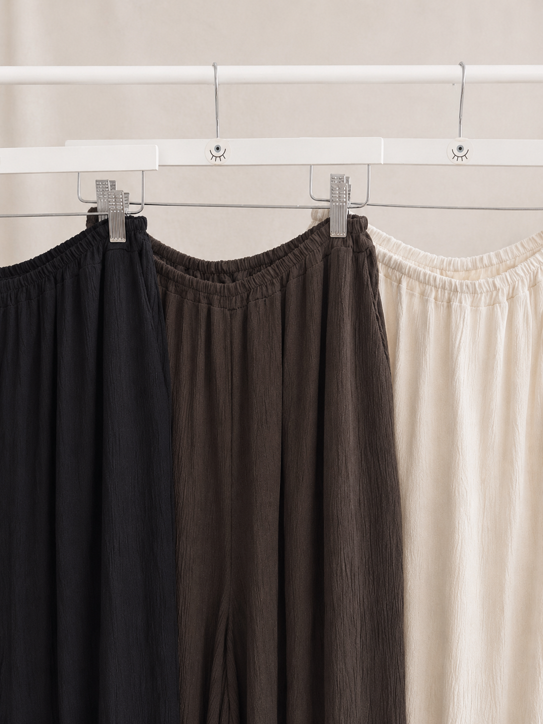 Pantalón Bombacho Texturizado para Mujer | Cómodo, Elegante y de Tendencia