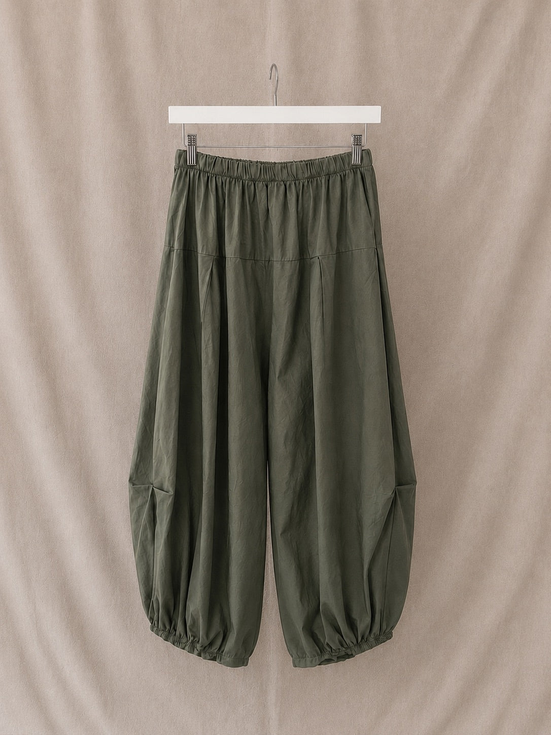 Pantalón bombacho fluido de cintura elástica – cómodo, amplio y moderno