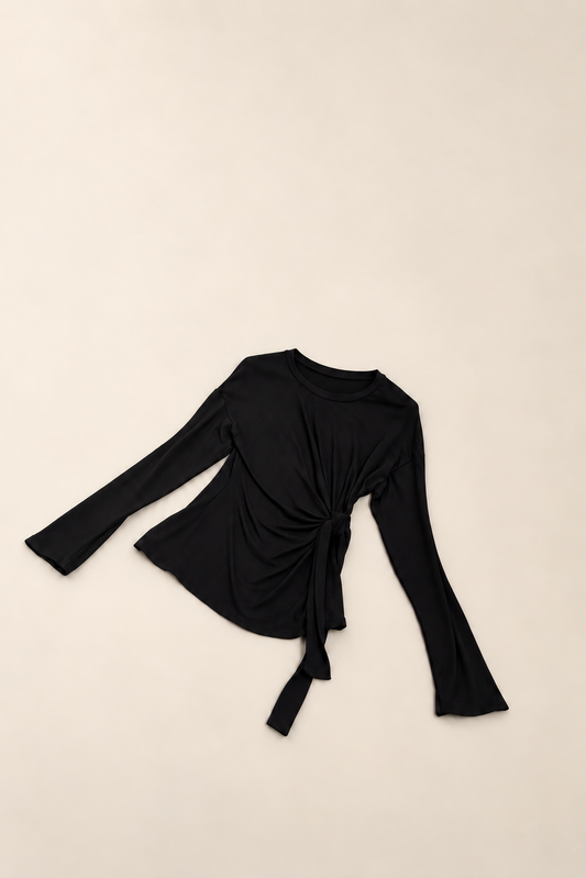 Camiseta ajustada de manga larga con nudo lateral