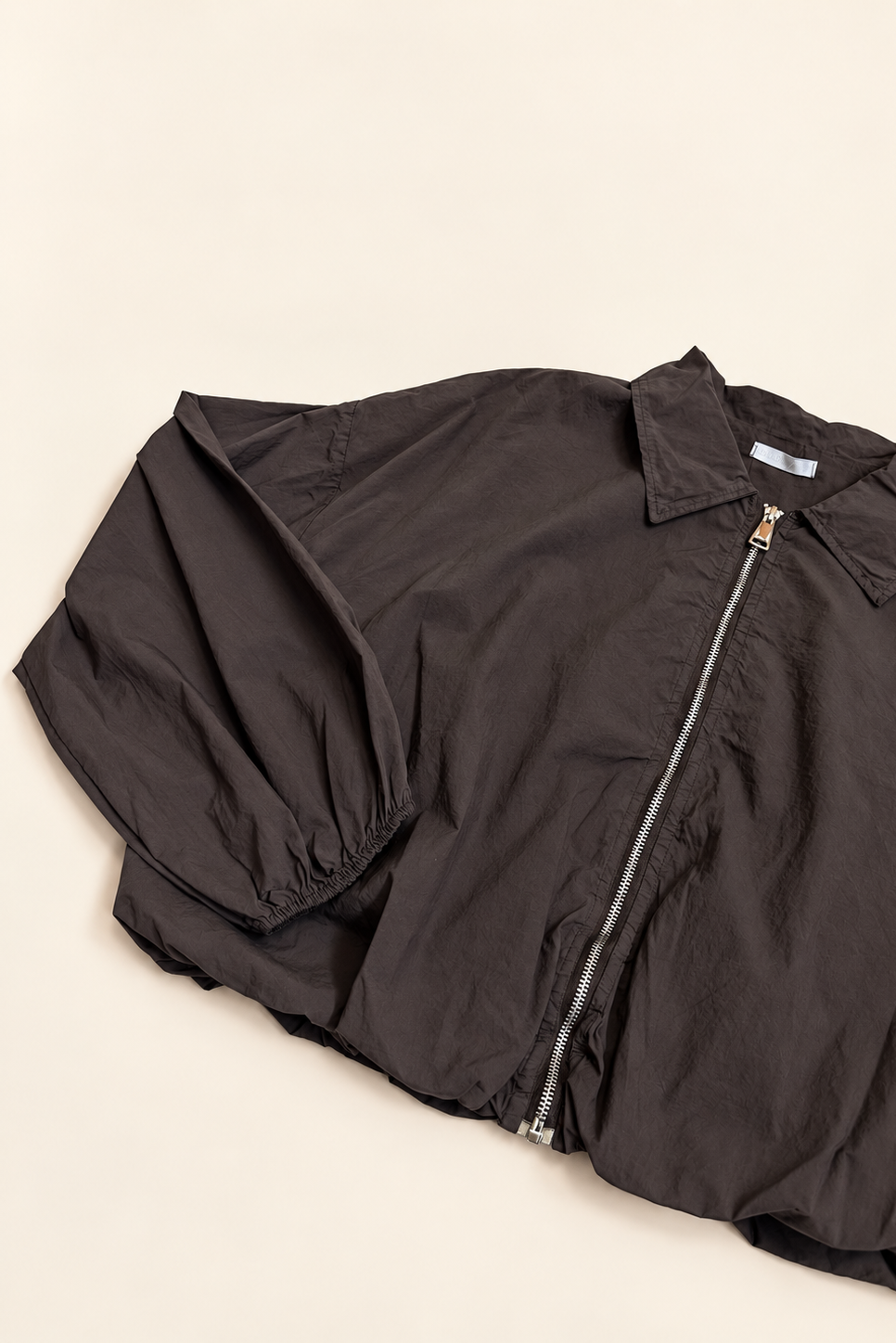 Chaqueta Corta con Cremallera para Mujer