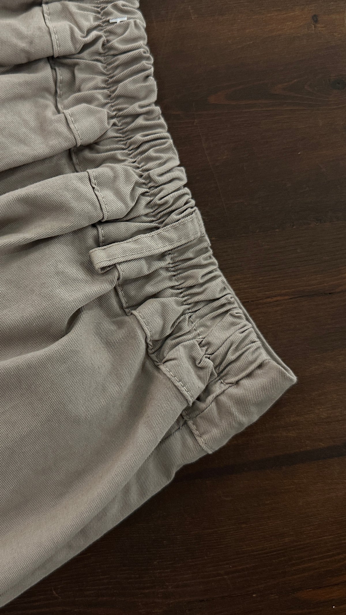 Pantalón barrel de algodón | Tiro alto y corte amplio