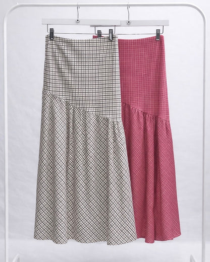 Falda Midi Cuadros con Vuelo Rosa