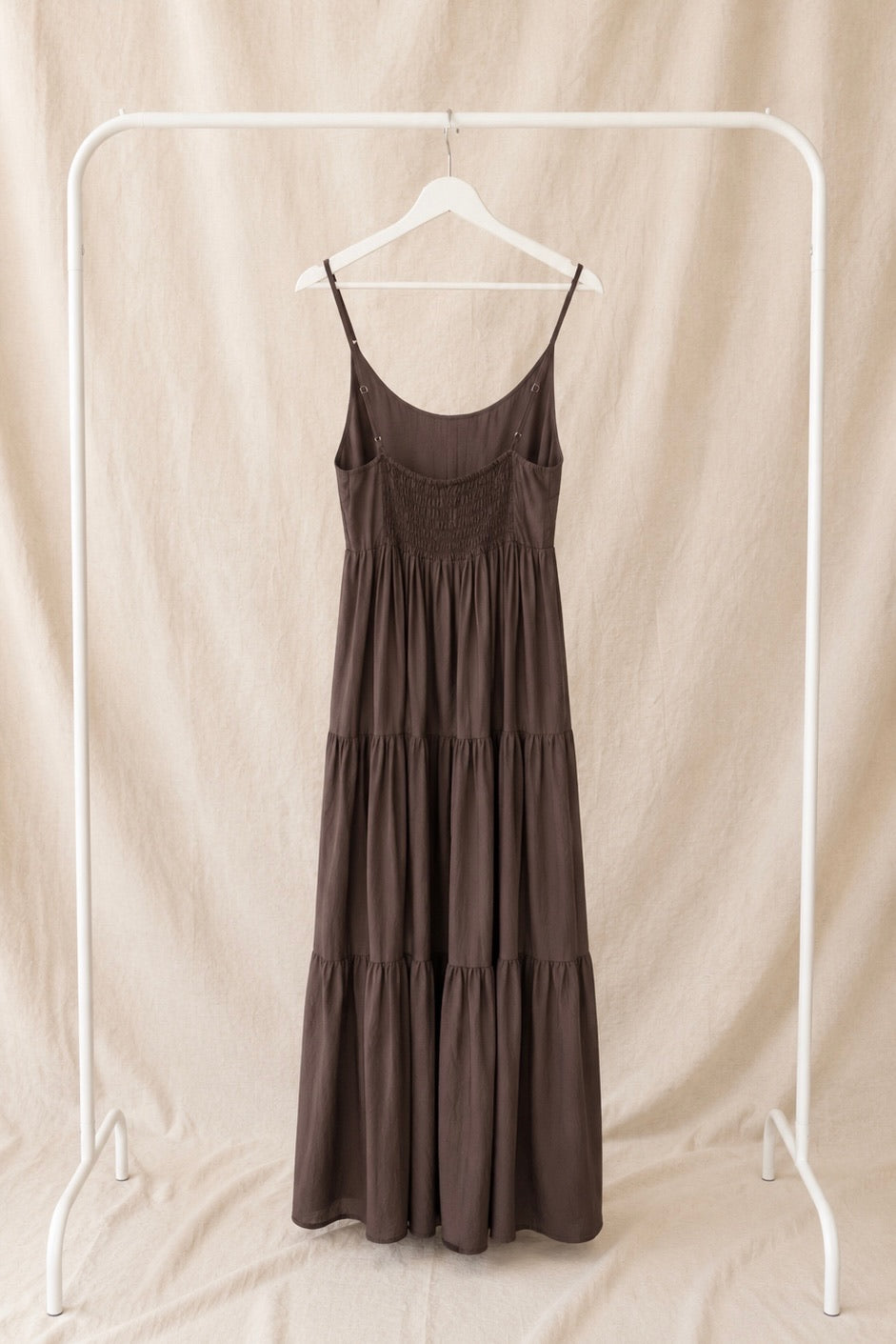 Vestido largo fluido de tirantes – estilo boho elegante y ligero