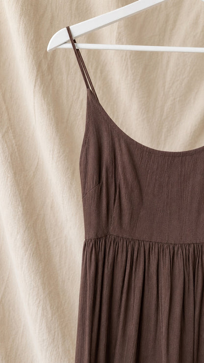 Vestido largo fluido de tirantes – estilo boho elegante y ligero