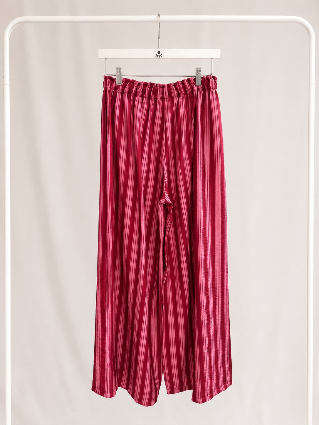 Pantalón Palazzo Rayas Fucsia | Fresco, Elegante y Moderno