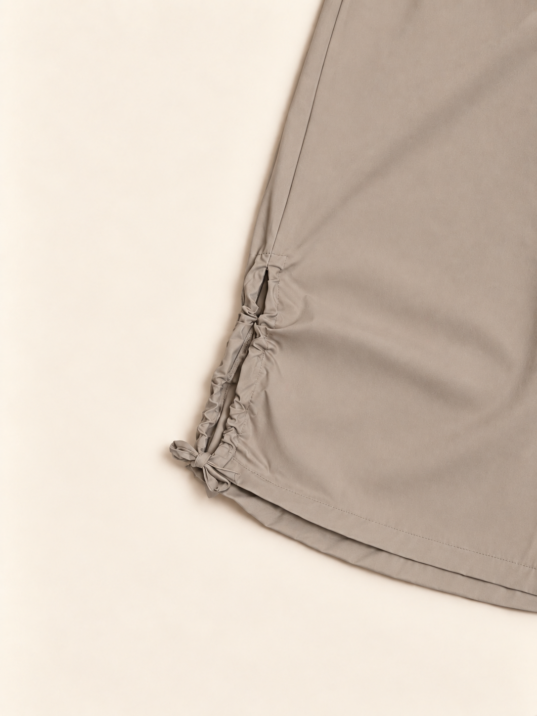 Pantalón bombacho fruncidos