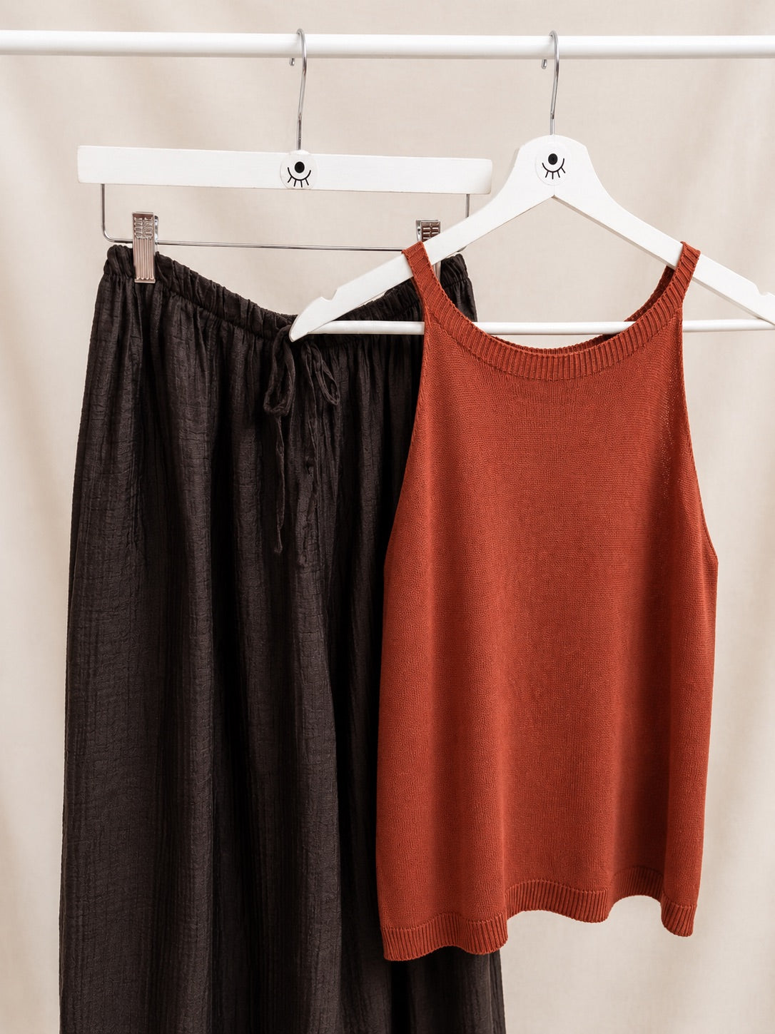 Top de Punto sin Mangas para Mujer | Top Básico Elegante y Moderno