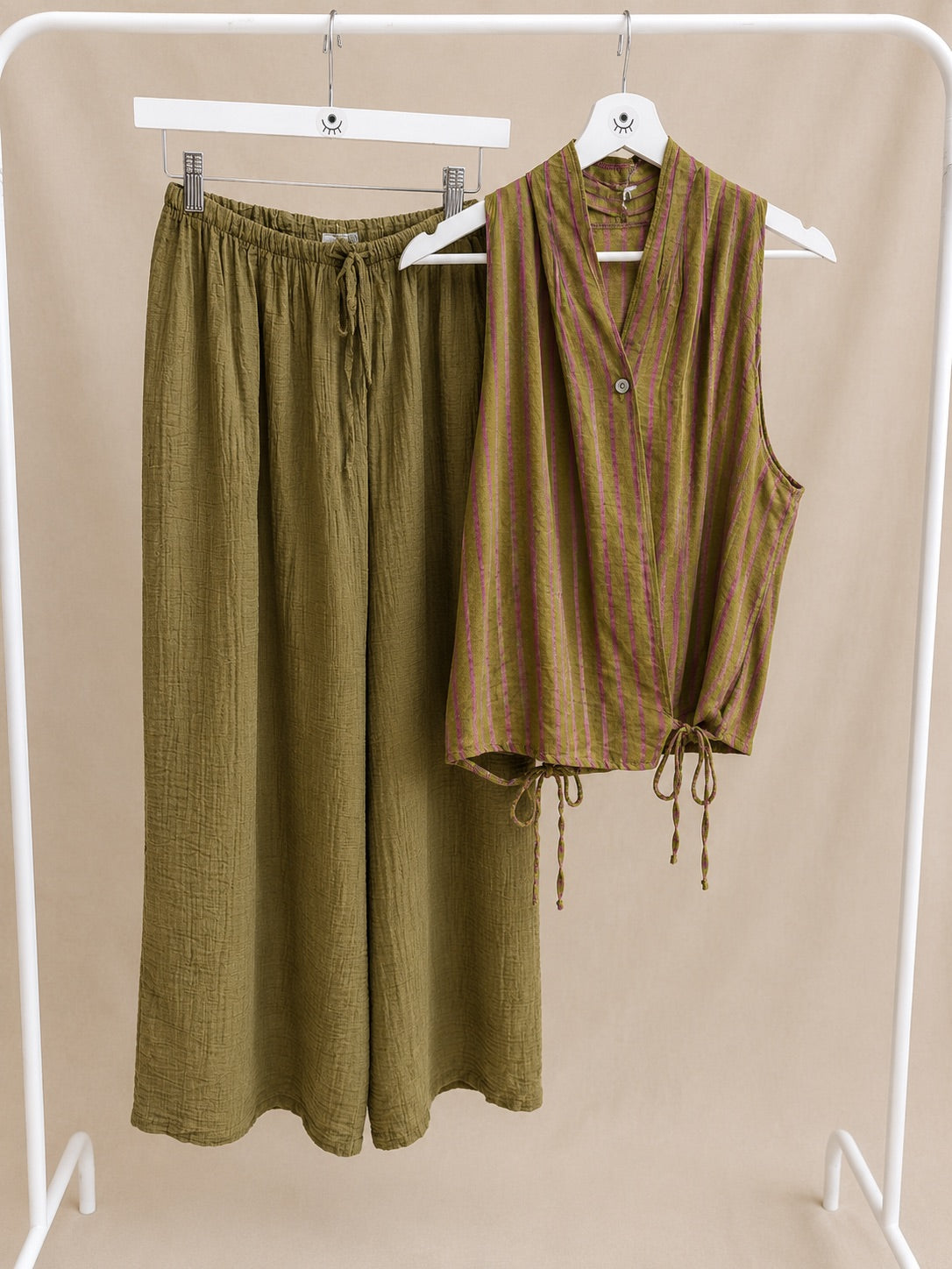 Pantalón Palazzo Texturizado | Elegante, Fresco y Versátil