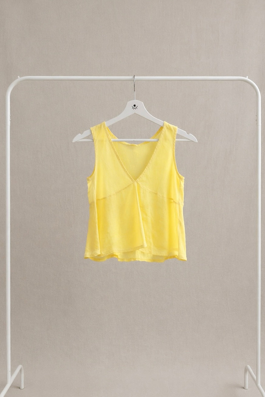 Top de Lino Estilo Minimalista con Escote en V Amarillo