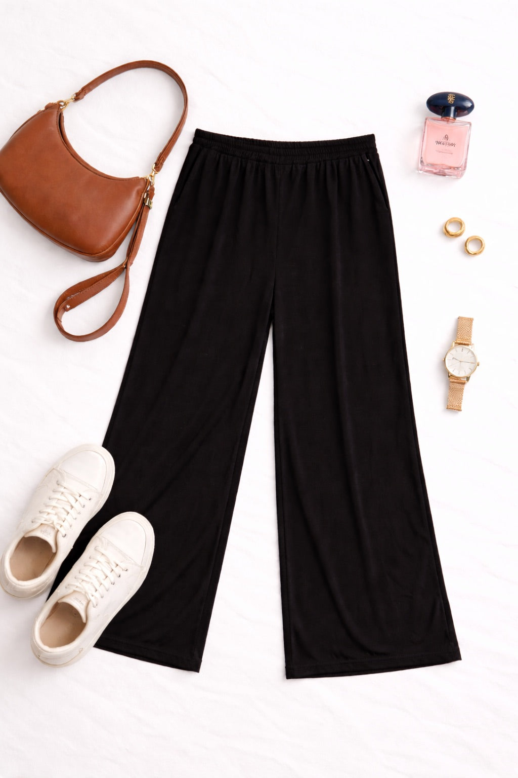 Pantalón negro fluido de pierna ancha – cintura elástica cómoda