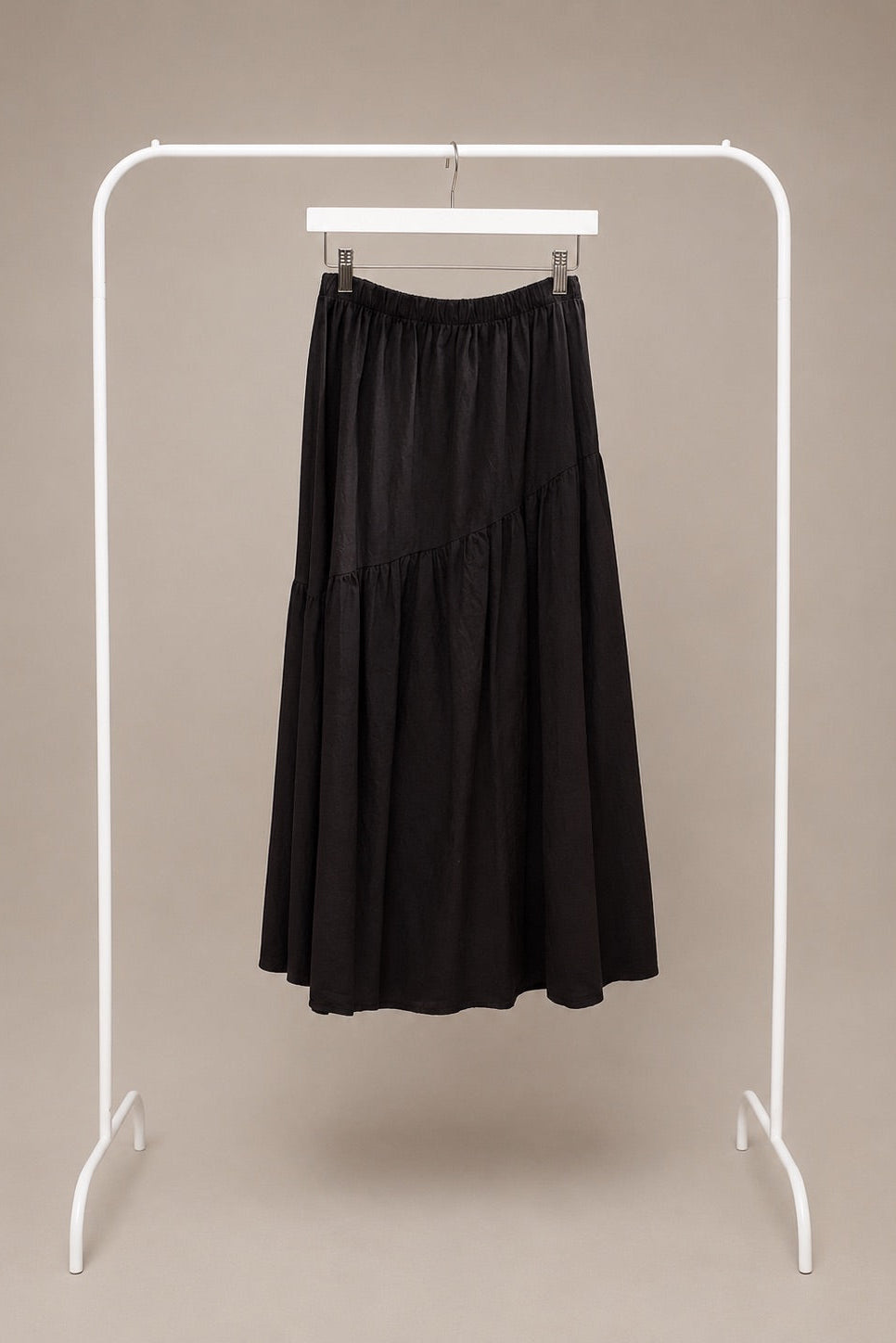 Falda Larga Fluida Marrón | Elegante, Cómoda y Versátil