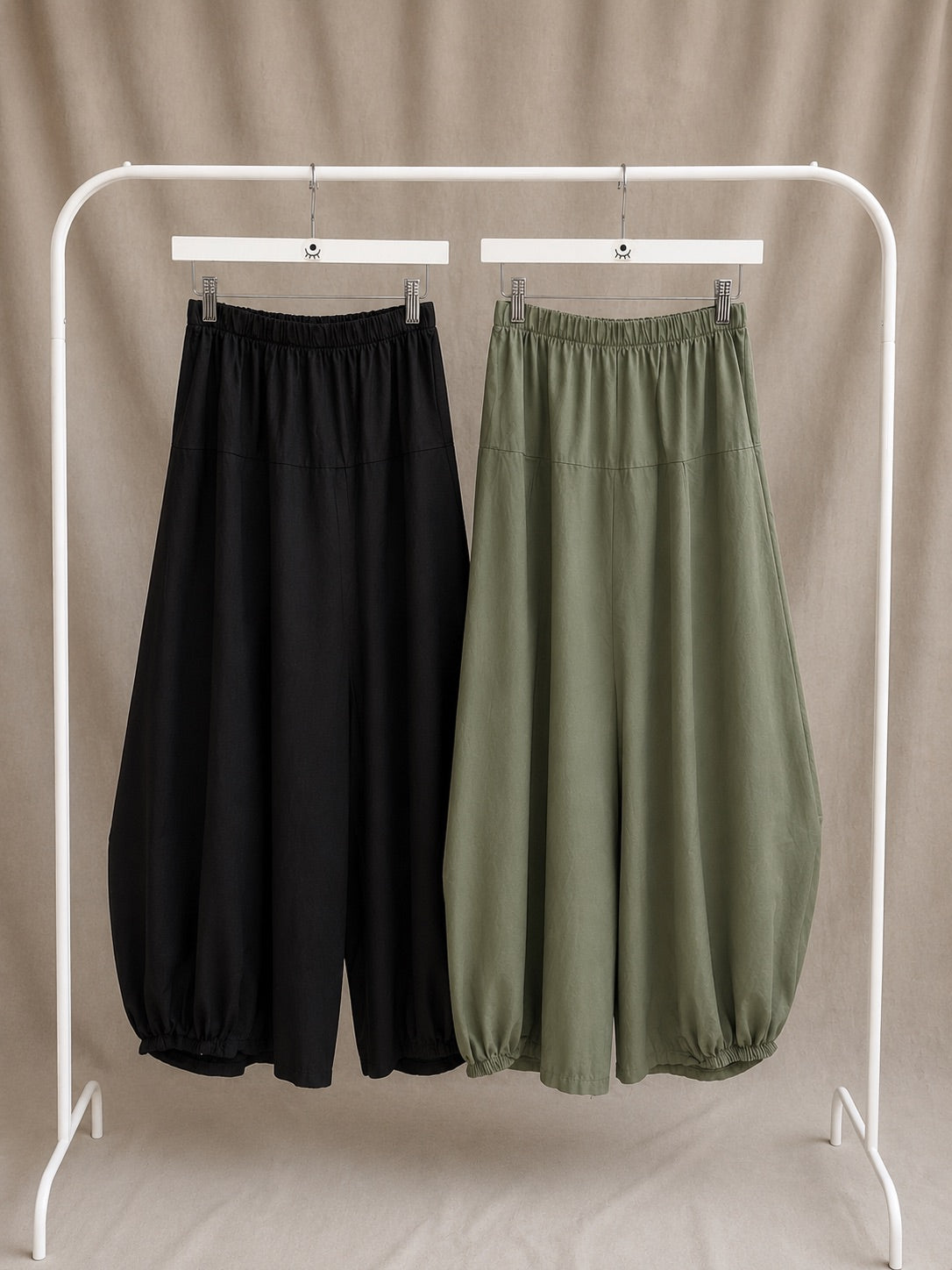 Pantalón bombacho verde de algodón – cintura elástica y bajo ajustado cómodo
