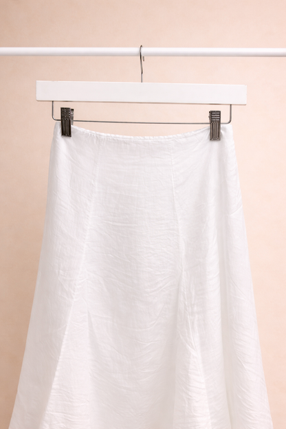 Falda Midi Blanca Fluida de Gasa Blanca