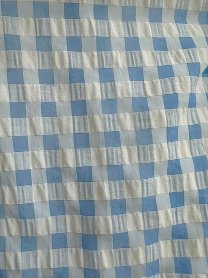 Blusa Transparente Texturizada con Cuadros Vichy Azul